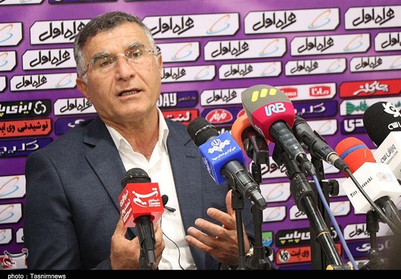 کرمان| جلالی: هواداران گل‌گهر حوصله به خرج دهند تیم ما بهتر می‌شود/ بازیکنانم مرا به آینده امیدوار کردند