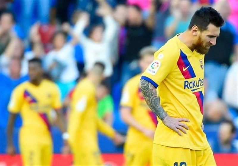 بارسلونا برای جبران ضرر‌های مالی ناشی از کرونا حقوق بازیکنانش را کاهش می‌دهد