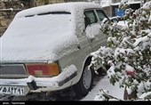 بالصور.. الثلوج تغطی مناطق شمال طهران