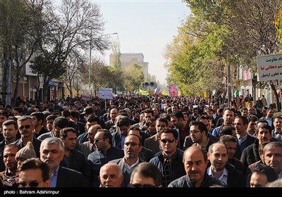 راهپیمایی 13 آبان در اردبیل