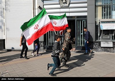 راهپیمایی 13 آبان در اردبیل