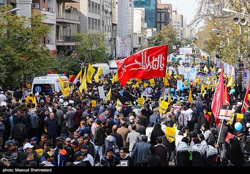 یادداشت|13 آبان واکنشی انقلابی به حمله ناجوانمردانه 28 مرداد 32