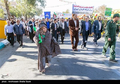 راهپیمایی روز 13 آبان در یزد 