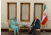 سفیر پاکستان در پایان ماموریتش با ظریف دیدار کرد
