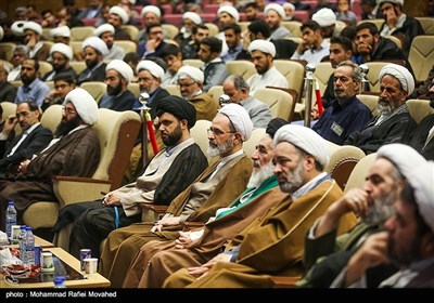 همایش یاوران وقف در سالن همایش‌های پیامبر اعظم(ص) مدرسه امام موسی کاظم (ع) -قم