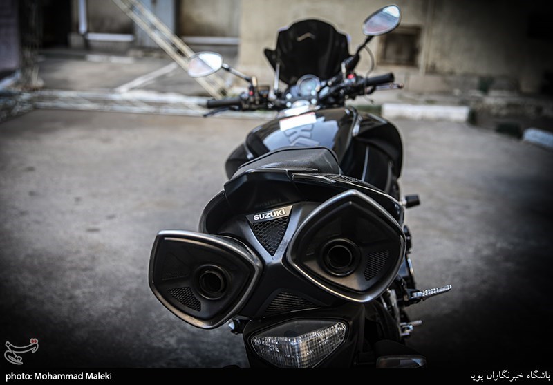 فیلم و تصاویر/ توقیف موتورسیکلت سنگین چند صد میلیونی در نازی‌آباد
