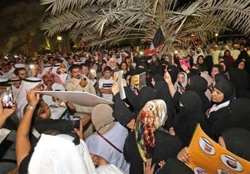 کویتی‌ها هم در اعتراض به فساد دولتی تظاهرات کردند