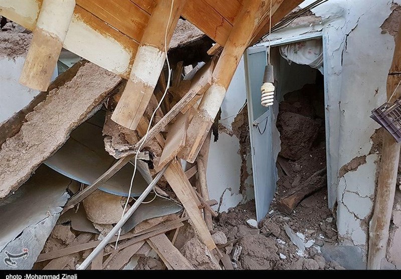 عمق تخریب زلزله در روستاهای میانه + تصاویر