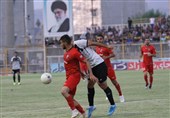 لیگ برتر فوتبال| تساوی نفت مسجدسلیمان و نساجی در 45 دقیقه اول