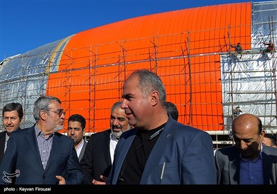 وزیر کشور از دو پروژه عمران شهری سالن ورزشی شش هزار نفر گولان سنندج و بلوار کردستان نیز بازدید کرد.