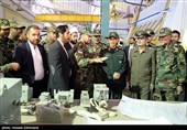 بازدید سرلشکر باقری از مرکز بهینه‌سازی و نوسازی شهید زرهرن