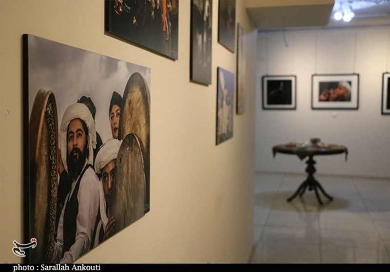 نمایشگاه گروهی عکاسان ایران در کرمان افتتاح شد+تصاویر