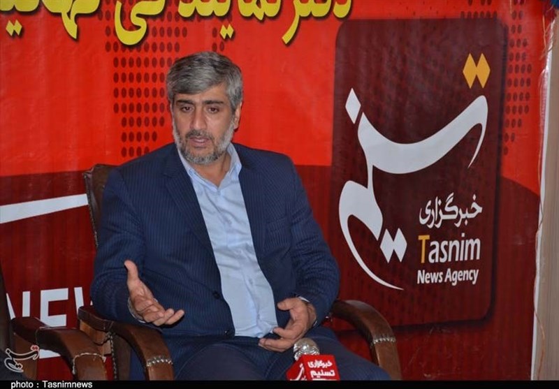دومین نمایشگاه مطبوعات یاسوج| آذری‌جهرمی کاندیدای ریا‌ست جمهوری نمی‌شود‌