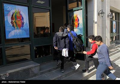 درحاشیه بیست و ششمین جشنواره بین المللی تئاتر کودک و نوجوان همدان