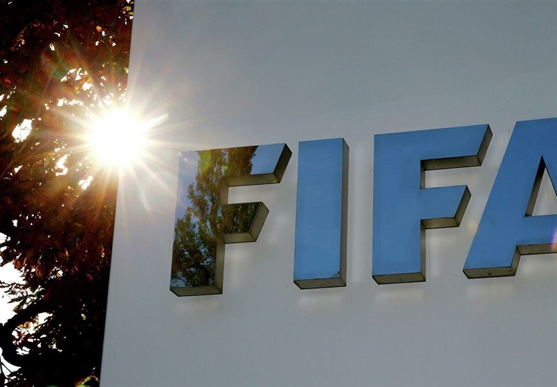 درخواست فیفا از بازیکنان برای کاهش دستمزدهای‌شان/ ایجاد مقررات جدید برای باشگاه‌ها و فوتبالیست‌ها