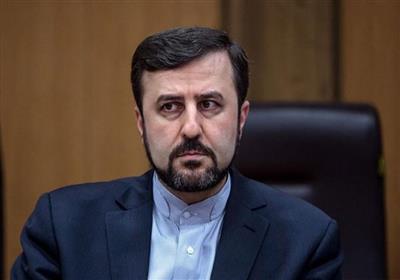 غریب‌ آبادی: اجتماع فی إسطنبول بین إیران والترویکا الأوروبیة للحفاظ على الدبلوماسیة