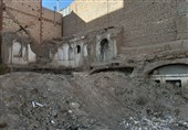تخریب بنای تاریخی دیگر در مجاورت میدان امام اصفهان / میراث فرهنگی در کجای این بازی تلخ قرار دارد؟