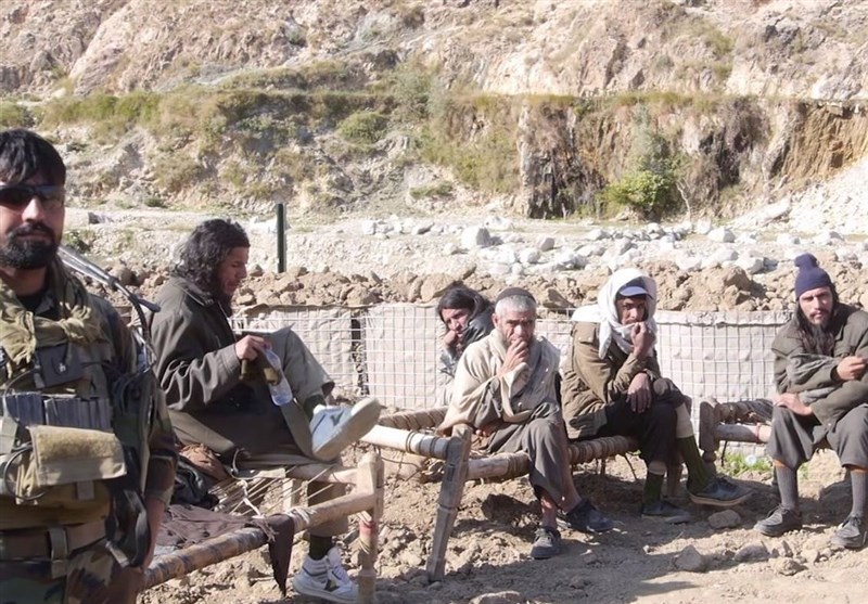 طالبان: روند نجات داعش توسط دولت افغانستان جریان دارد
