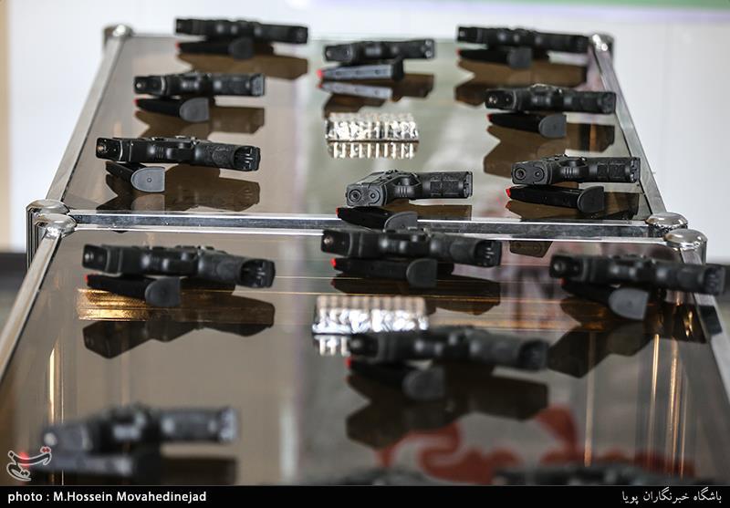اصفهان| کشف 120 قبضه سلاح از 2 باند قاچاق اسلحه