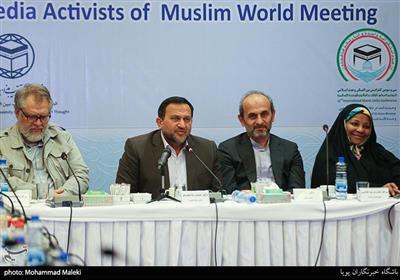 اجتماع النشطاء الإعلامیین فی العالم الإسلامی