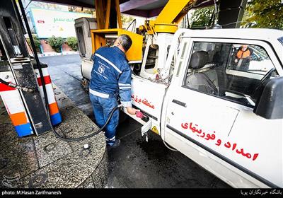 وضعیت پمپ بنزین های تهران پس از اعلام سهمیه بندی با کارت سوخت
