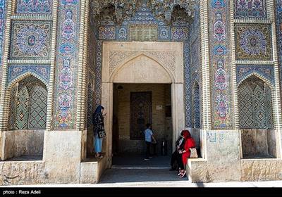 مسجد نصیرالملک ایرانی فن تعمیر کا شاہکار
