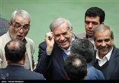 مرتضی بانک مشاور رئیس‌جمهور و دبیر شورای عالی مناطق آزاد تجاری در جلسه علنی مجلس شورای اسلامی