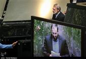 علی لاریجانی رئیس مجلس شورای اسلامی هنگام خروج از جلسه