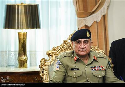 ژنرال قمر جاوید باجوا فرمانده ارتش پاکستان در دیدار با علی شمخانی دبیر شورای عالی امنیت ملی