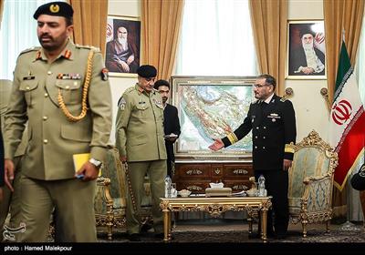دیدار ژنرال قمر جاوید باجوا فرمانده ارتش پاکستان با علی شمخانی دبیر شورای عالی امنیت ملی