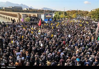 Massive Rally Held in Iran&apos;s Isfahan against Recent Riots