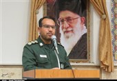 ملت بزرگ ایران در حماسه 9 دی پشت نامبارک فتنه آمریکایی را به خاک مالیدند