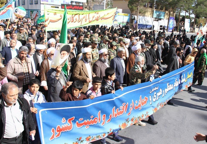 استاندار و نماینده ولی فقیه در خراسان جنوبی از حضور مردم در راهپیمایی حمایت از امنیت کشور قدردانی کردند