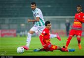 دیدار تیمهای فوتبال ذوب‌آهن اصفهان و فولاد خوزستان