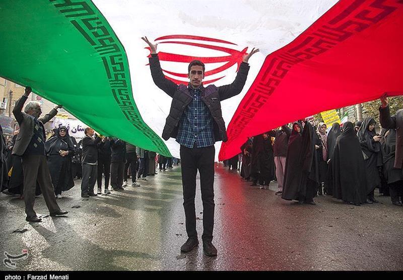 ایران.. مسیرات حاشدة فی طهران تندیداً بأعمال الشغب+فیدیو وصور