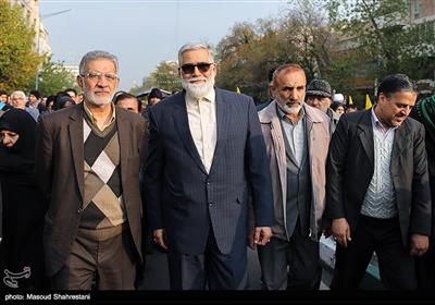 امیر احمدرضا پوردستان در راهپیمایی حمایت از اقتدار و امنیت در تهران