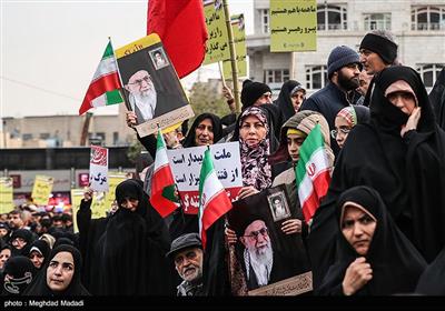 Iranian Capital Hosts Massive Pro-Establishment Rally