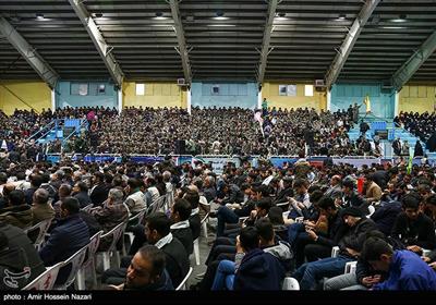 اجتماع 10 هزاری نفر بسیجیان در سالن شهید بابایی قزوین