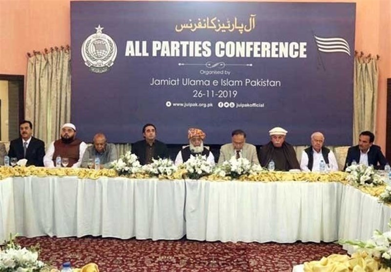 آغاز اختلاف میان شورای احزاب اپوزیسیون پاکستان و احتمال خروج اعضا