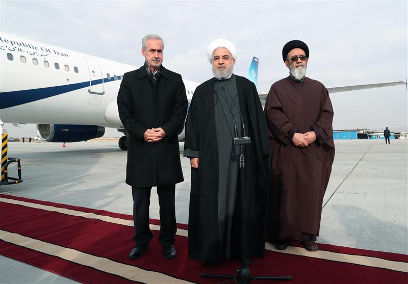 روحانی در فرودگاه تبریز: به دیدار مردم زلزله‌زده میانه و سراب می‌روم / امروز مهم‌ترین خواسته مردم را افتتاح می‌کنیم