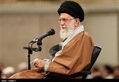 امام خامنه‌ای در دیدار بسیجیان: توطئه‌ عمیقِ وسیعِ بسیار خطرناکی به‌وسیله‌ی مردم نابود شد/ به‌برکت بسیج تهدیدها تبدیل به فرصت می‌شود