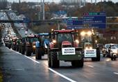 French Farmers Roll into Highways with Tractors to Protest EU Regulations (+Video)