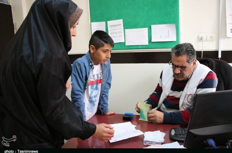 2 تیم پزشکی و دندانپزشکی به مناطق محروم خرم‌آباد اعزام شد
