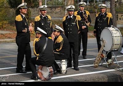 در حاشیه افتتاح نمایشگاه دستاوردهای جهاد خودکفایی نیروی دریایی ارتش