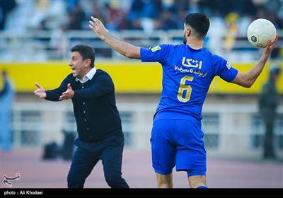 دیدار تیمهای فوتبال سپاهان اصفهان و استقلال تهران