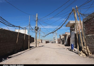 استاندار کرمان: سودجویان اراضی دولتی حاشیه شهر کرمان را تصرف کرده‌اند 