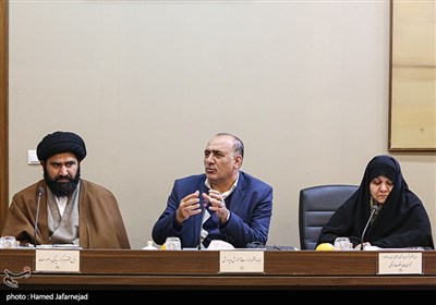 نشست وزیر فرهنگ و ارشاد اسلامی با شورای سیاستگذاری کانون های فرهنگی هنری مساجد کشور