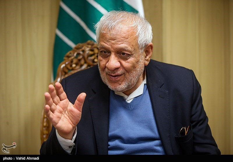 بادامچیان: دولت روحانی رکوردار غفلت از ارزش پول ملی است