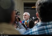 محمد جواد ظریف وزیر امور خارجه در حاشیه جلسه هیئت دولت