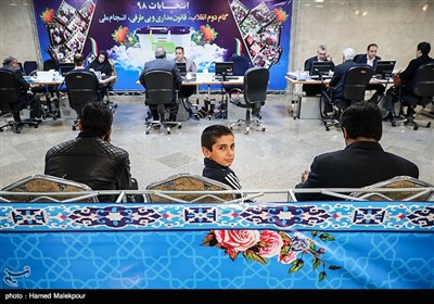 چهارمین روز ثبت‌نام داوطلبان یازدهمین دوره انتخابات مجلس شورای اسلامی - وزارت کشور 